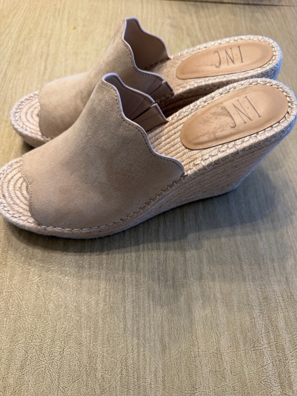 Woman’s INC International Concepts Beige Scalloped Suede Espadrille Wedge Mules
